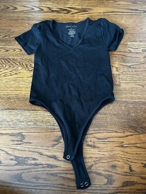 Black V-Neck Short Sleeve Ribbed One-Piece Bodysuit
